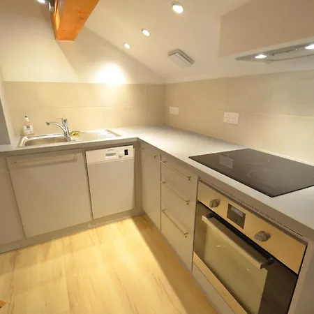 Barthelemy - Petit Cocon Authentique Dans Les 3 Vallees Pour 4 Personnes Mae-4204 *